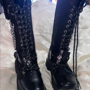 Stylish Black Lace-Up Women's Boots